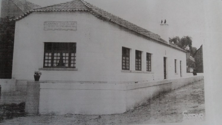 Ex-Cantina Escolar Dª.Mª.da Encarnação em Várzea de Candosa