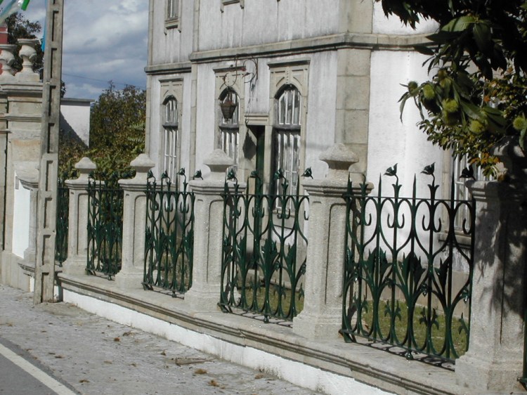 Gradeamento da Quinta da Ramalhosa - Sede